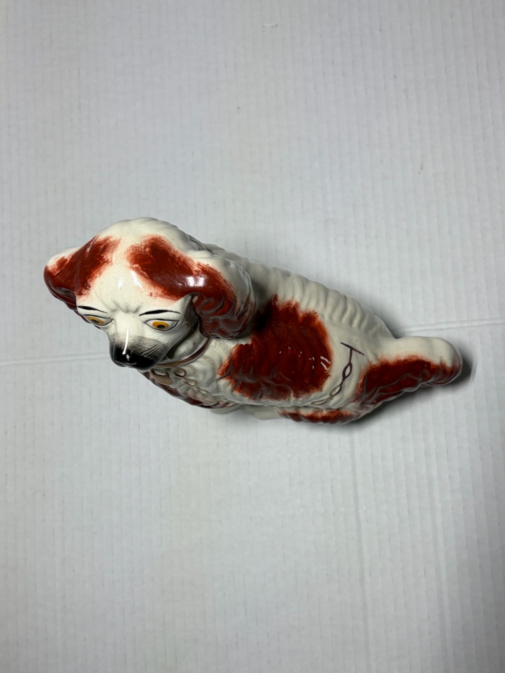 Vintage Staffordshire Spaniel Figurine - Picture 7 of 11